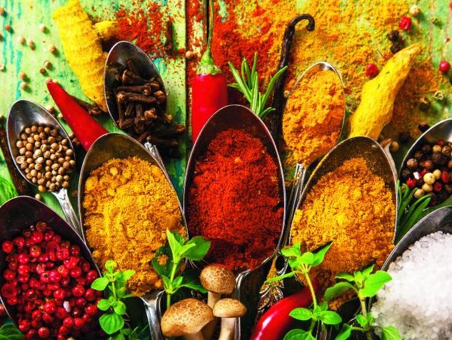 Zum „Geschmack finden“ gehören nicht nur Gewürze ins Essen, auch der äußere Rahmen des Mahls muss stimmig sein. Lukas Gojda / Fotolia
